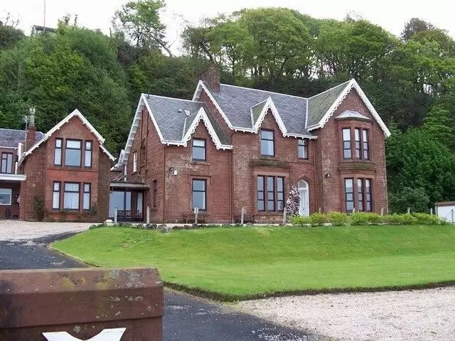 Group accommodation to rent in Scotland